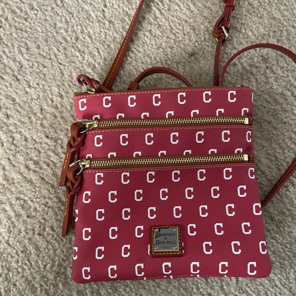 Dooney & Bourke Crossbody